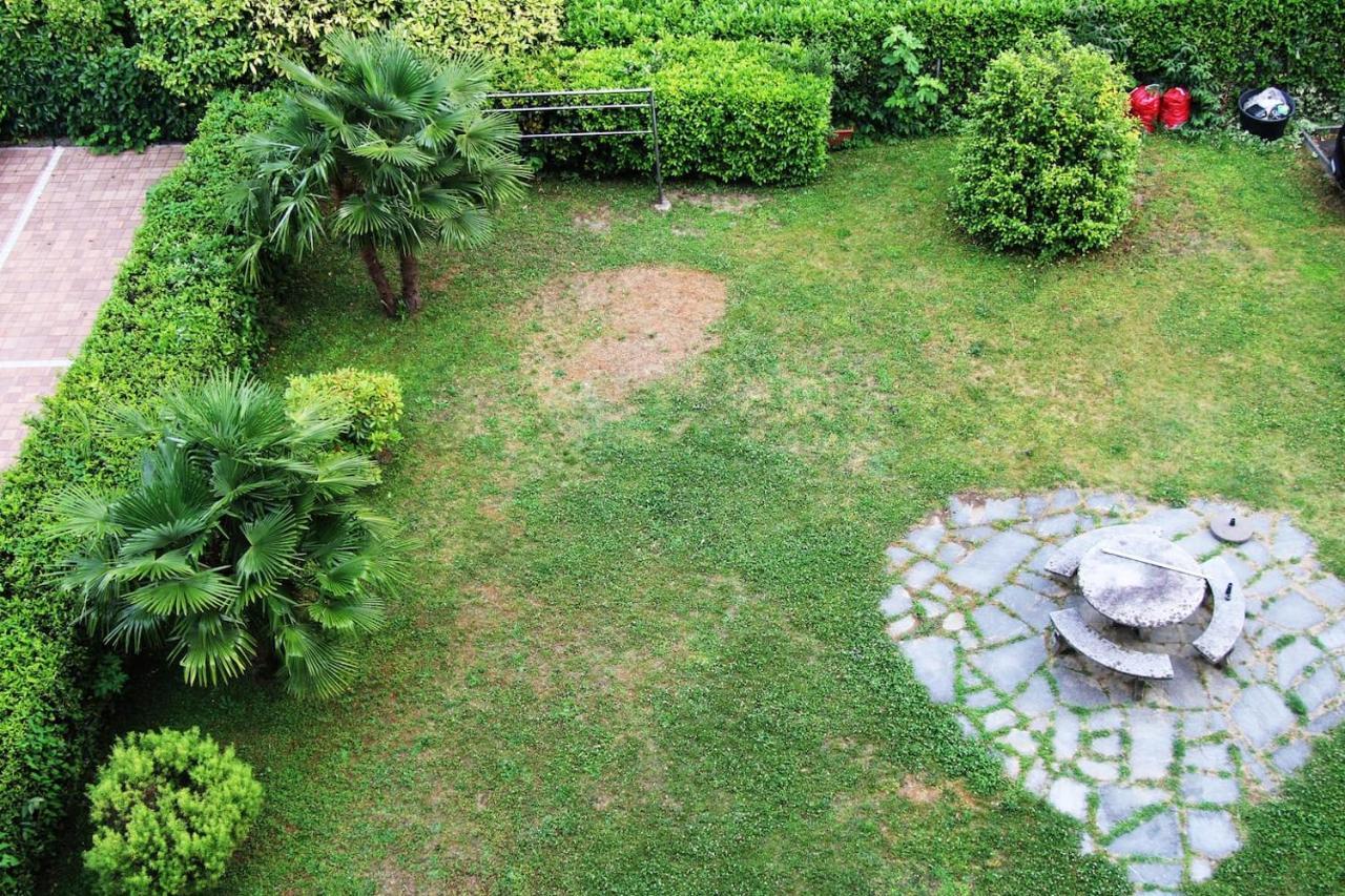 New & Modern Apartment With Beautiful Lake View! Lugano Exterior foto